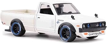 Amazon | マイスト 1/24 ダットサン 620 ピックアップ 1973 ＋ 日産